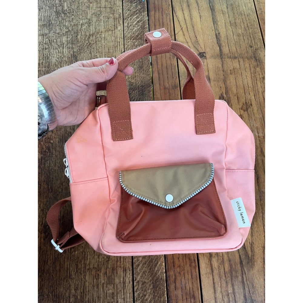 Sticky Lemon Small Envelope Collection backpack in Suzy Blush acorn interior
